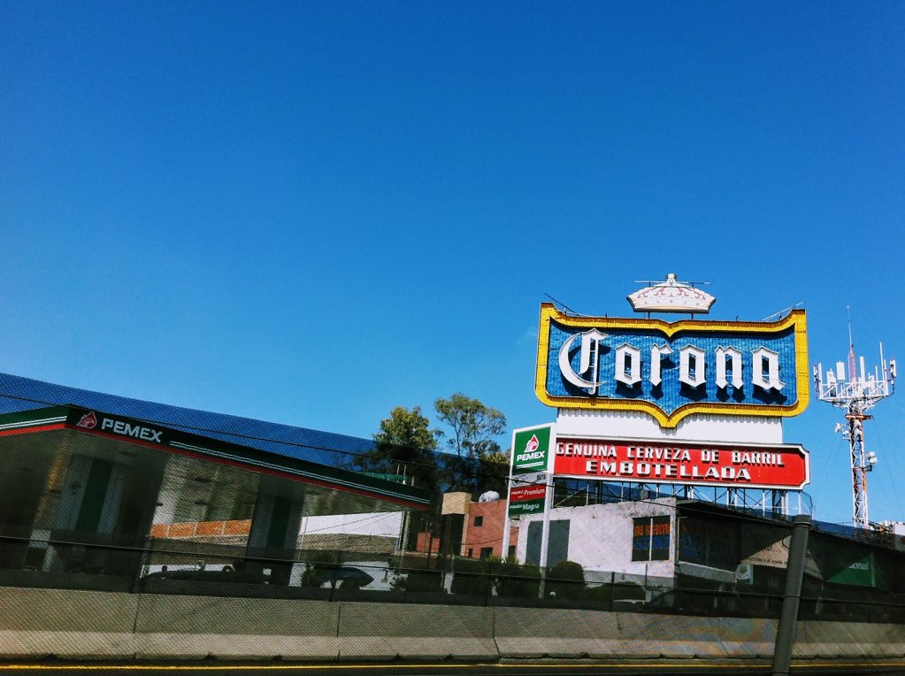 Torres con Corona